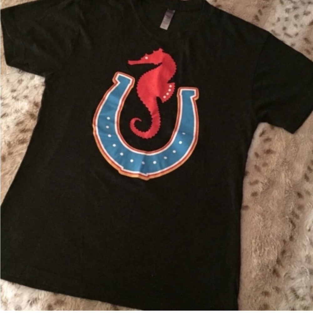 NY’s  Cowgirl Sea-Horse Restaurant Tee Shirt